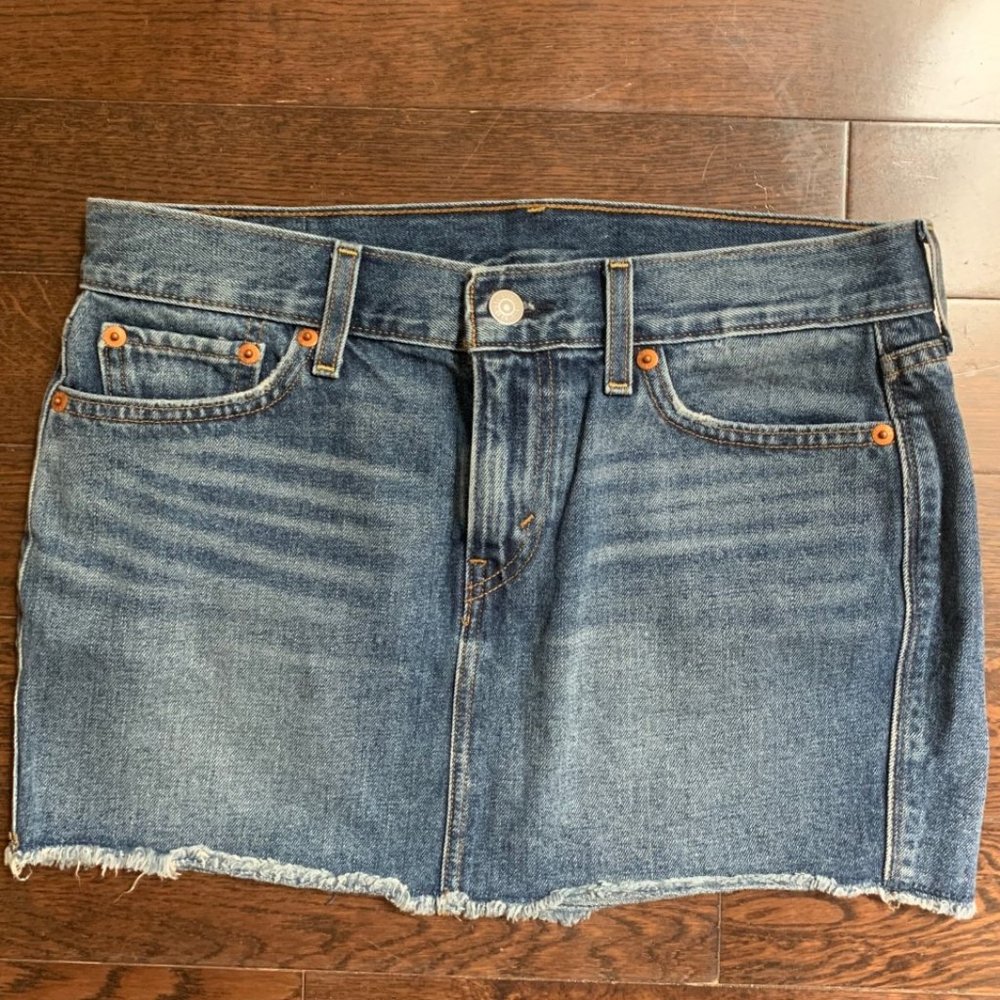 LEVI'S Cut Off Mini Jean Skirt Denim